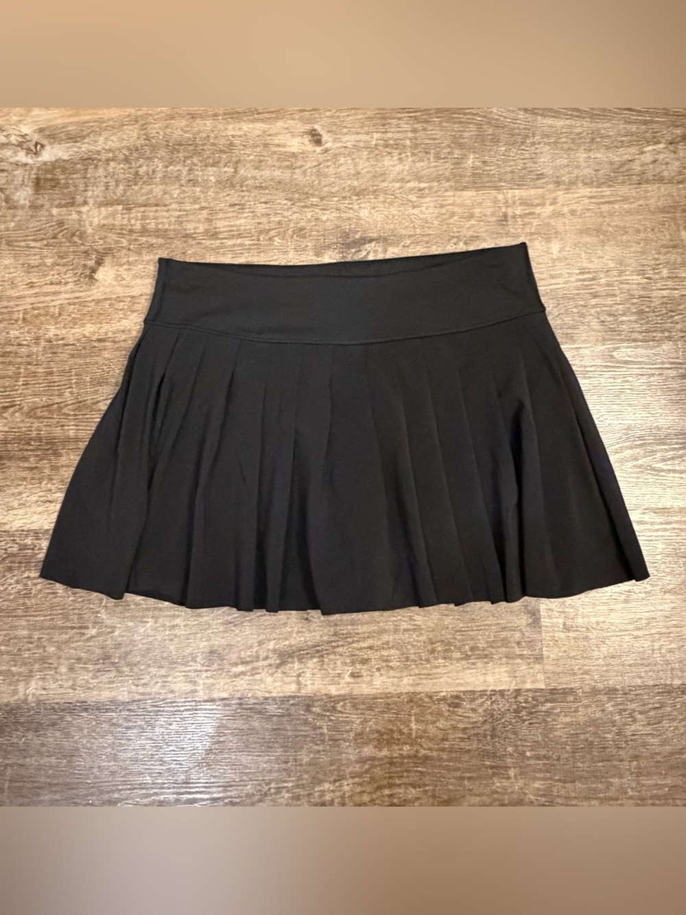 Athleta Black Levitate Pleated Mini Skort